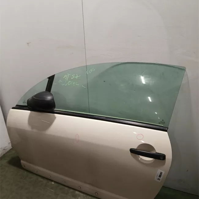 Porta anteriore sinistra