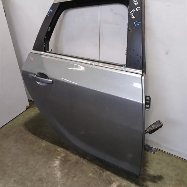 Porta posteriore destra