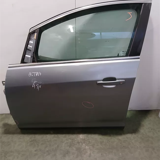 Porta anteriore sinistra