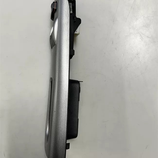 Interruttore alzacristalli porta anteriore