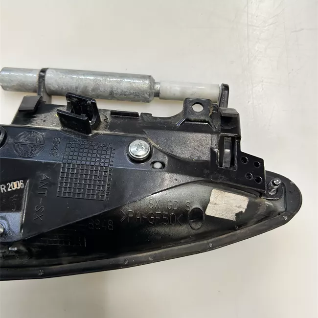 Maniglia porta anteriore sinistra primer