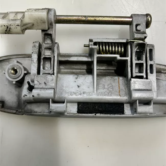 Maniglia porta posteriore sinistra Nero