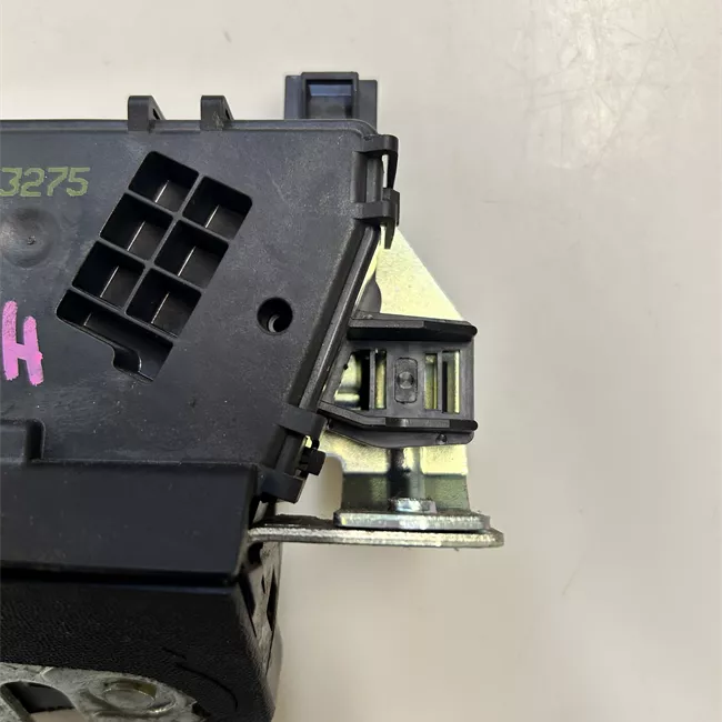 Serratura portello posteriore