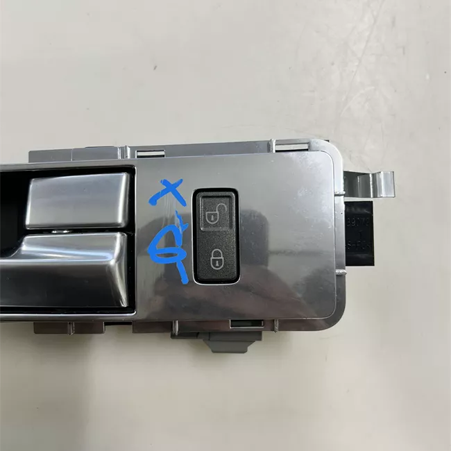 Maniglia interna apertura porta anteriore destra