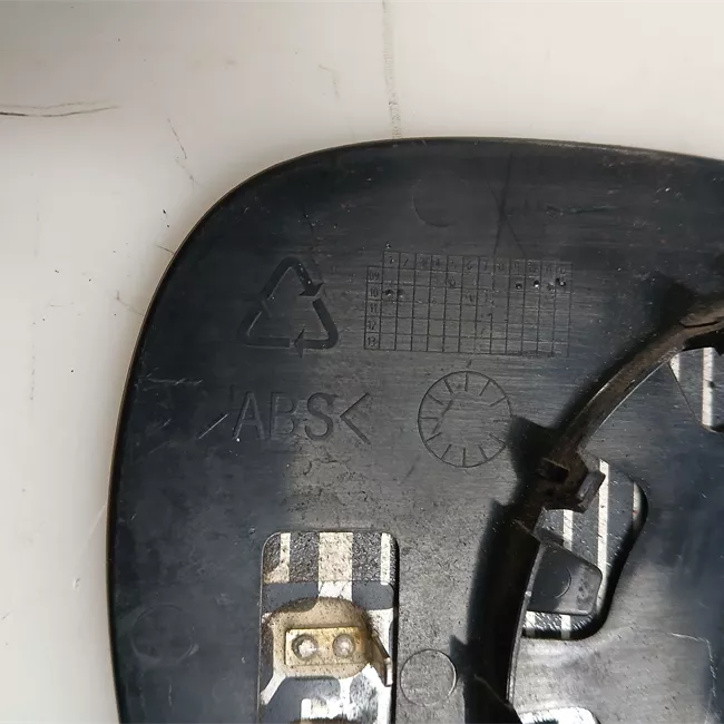 Cristallo retrovisore esterno sinistro