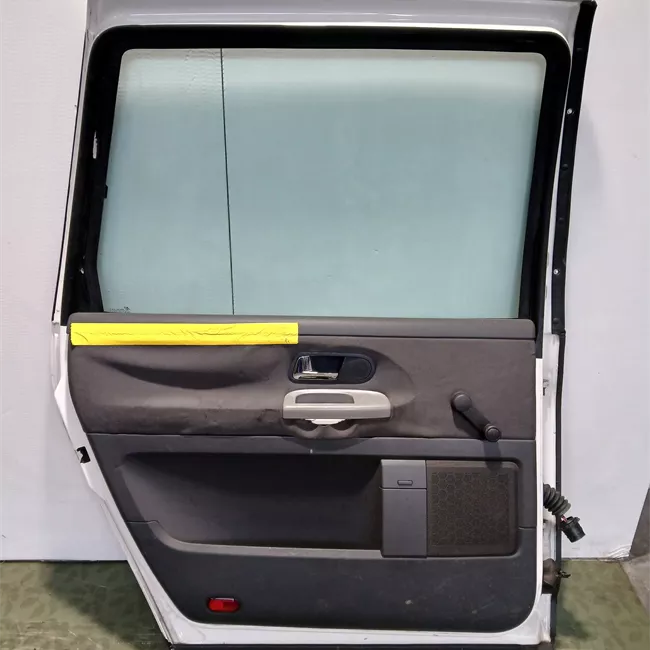 Porta posteriore destra