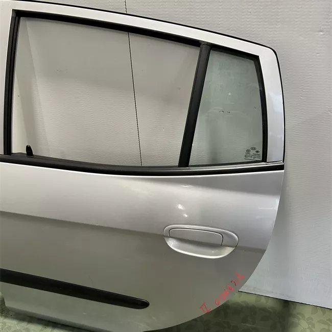 Porta posteriore sinistra