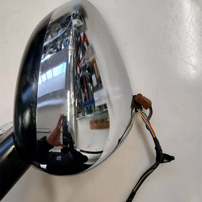 Retrovisore esterno regolazione elettrica destro