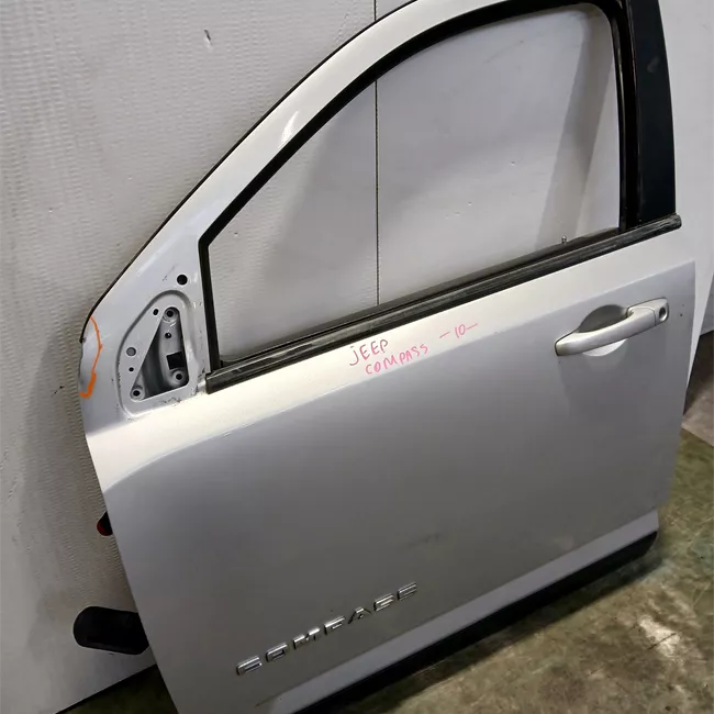 Porta anteriore sinistra