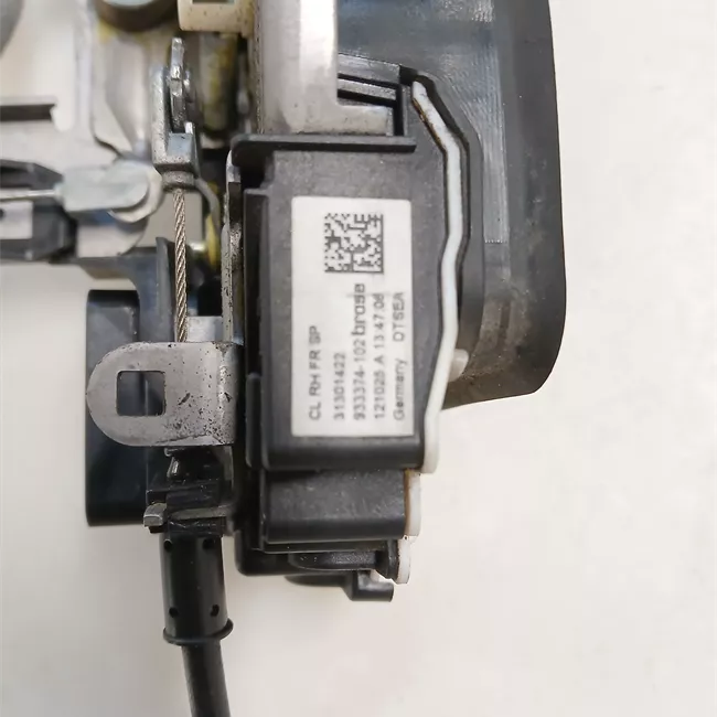 Serratura porta anteriore destra