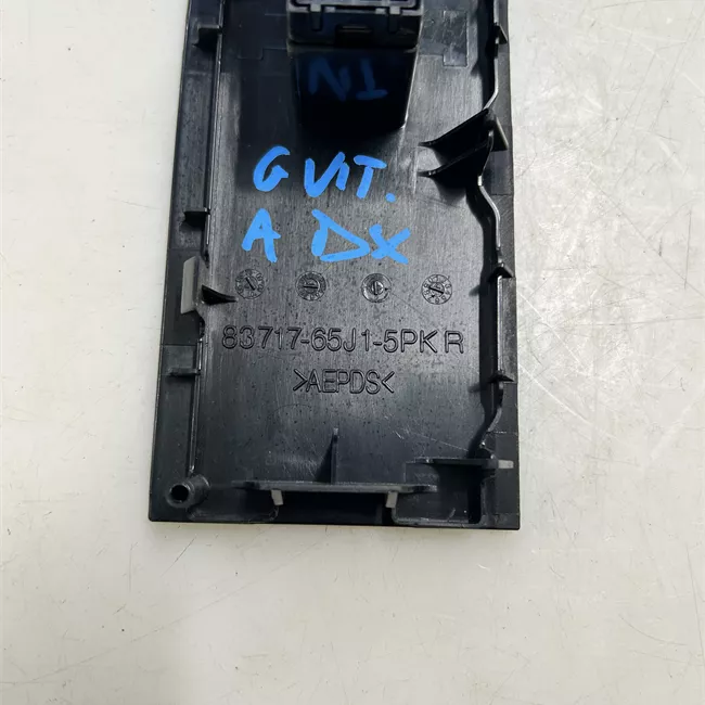 Interruttore alzacristalli porta anteriore