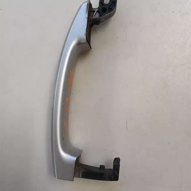Maniglia porta anteriore destra primer