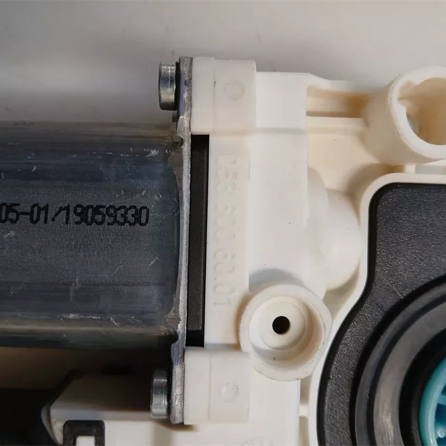 Motorino alzacristallo porta posteriore destro