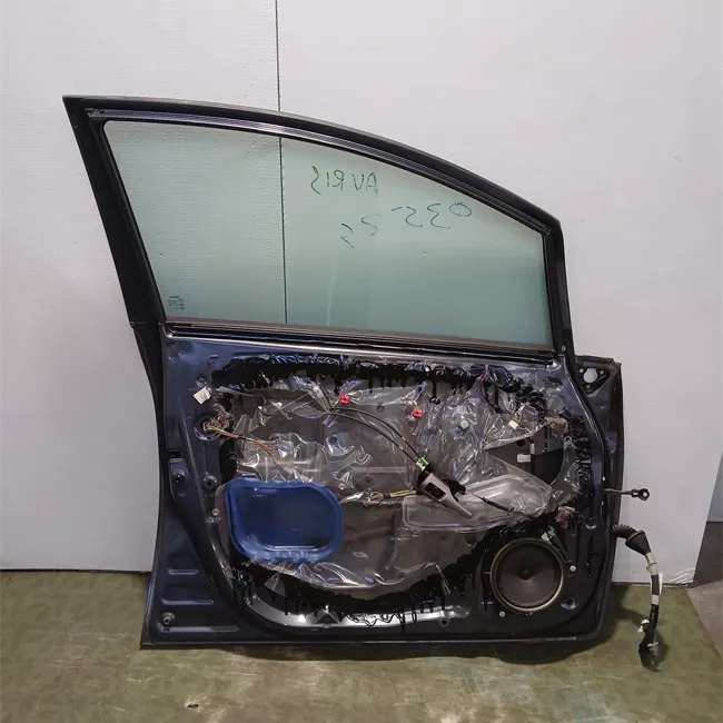 Porta anteriore sinistra