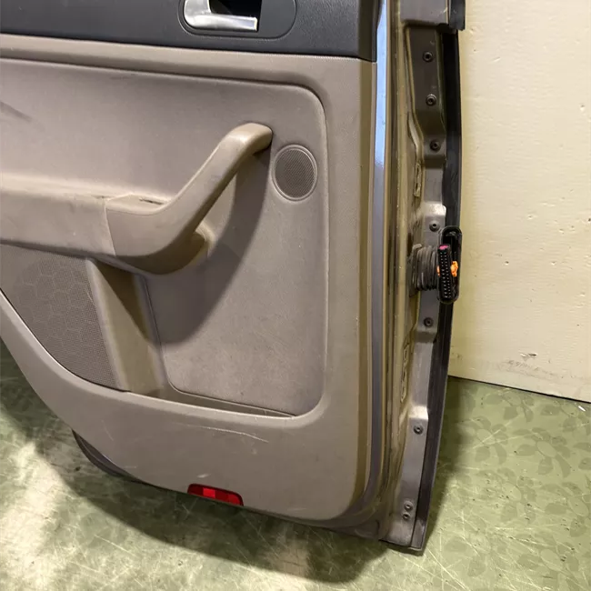 Pannello esterno porta posteriore sinistro