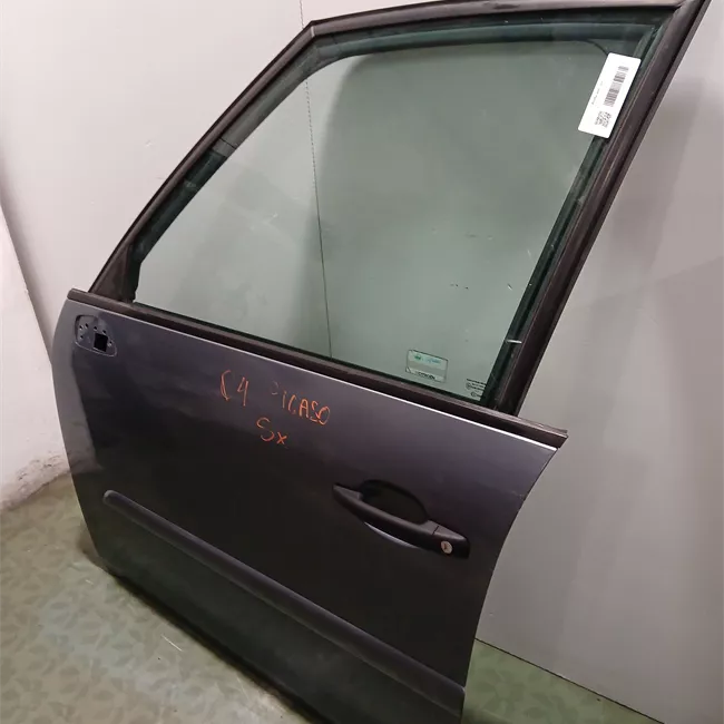 Porta anteriore sinistra