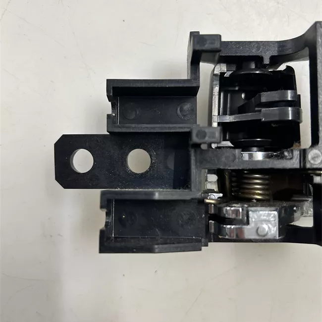 Maniglia interna apertura porta anteriore destra