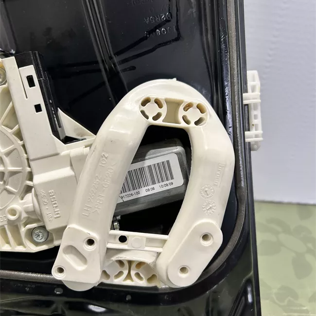 Alzacristallo elettrico porta anteriore sinistro con motorino