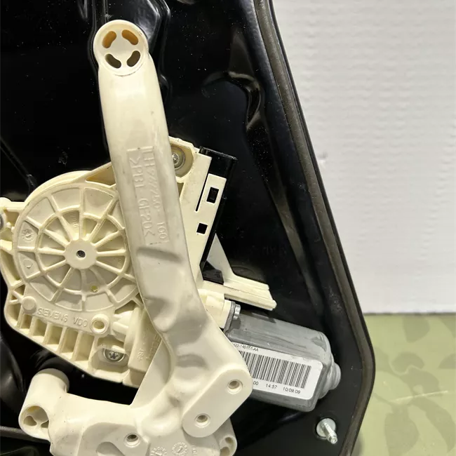 Alzacristallo elettrico porta posteriore sinistro con motorino