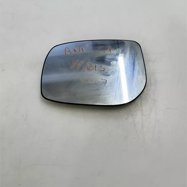 Cristallo retrovisore esterno sinistro