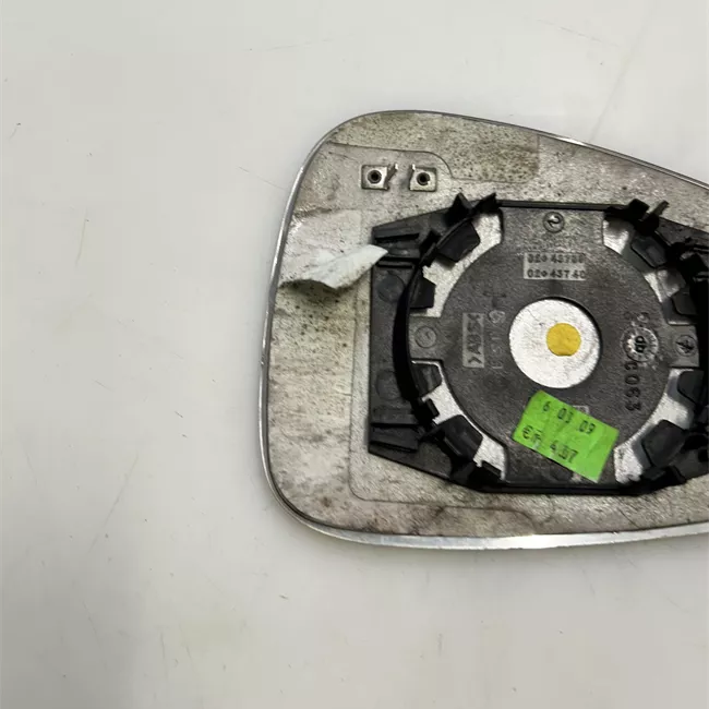 Cristallo retrovisore esterno sinistro