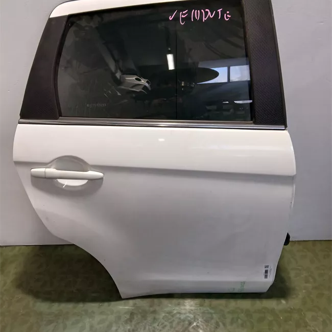 Porta posteriore destra