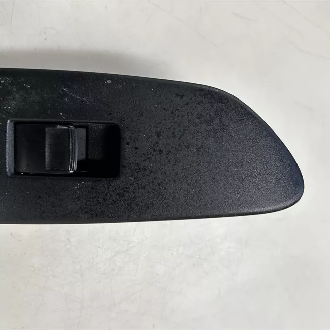 Interruttore alzacristalli porta anteriore