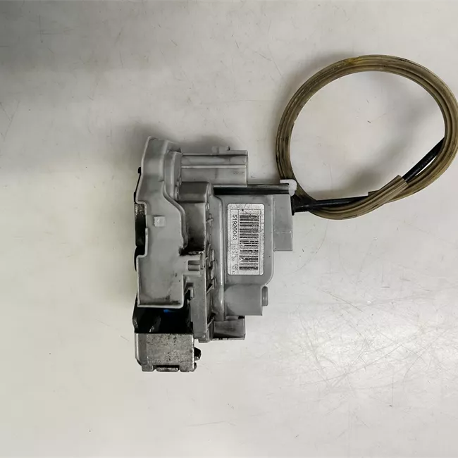 Serratura porta anteriore destra