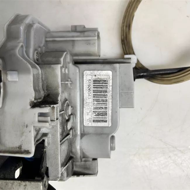 Serratura porta anteriore destra