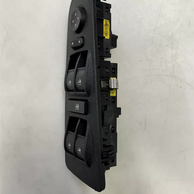 Blocco comandi alzacristalli e retrovisori esterno