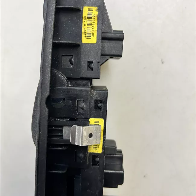 Blocco comandi alzacristalli e retrovisori esterno