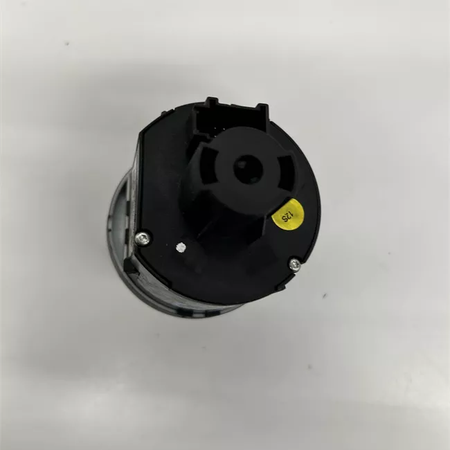 Interruttore blocco comando luci