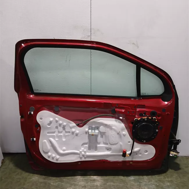 Porta anteriore sinistra