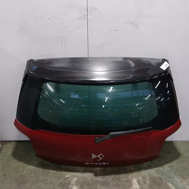 Portello posteriore spoiler