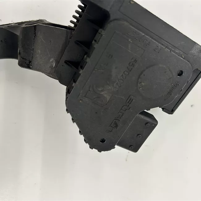 Pedale acceleratore mtm