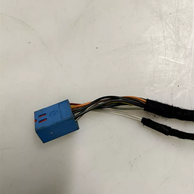 Retrovisore esterno regolazione elettrica sinistro con luce d orientamento