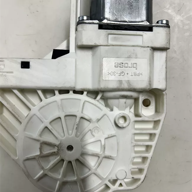 Motorino alzacristallo porta anteriore sinistro