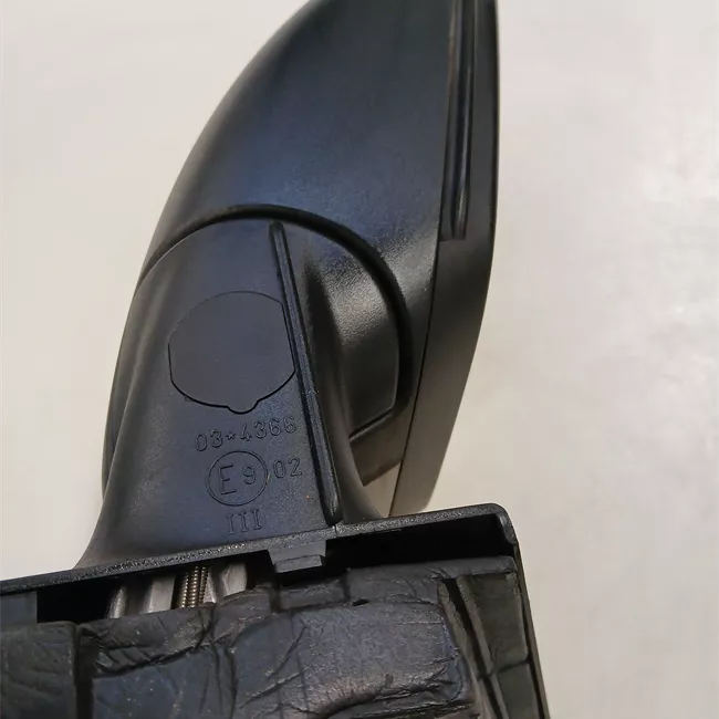 Retrovisore esterno sinistro senza calotta