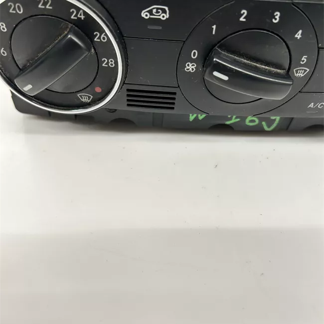 Blocco comando climatizzazione