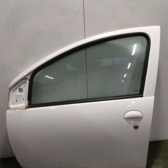 Porta anteriore sinistra