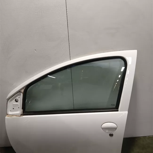 Porta anteriore sinistra