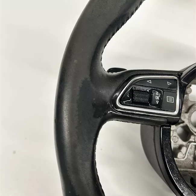 Volante Pelle sportivo multifunzione con tiptronic nero