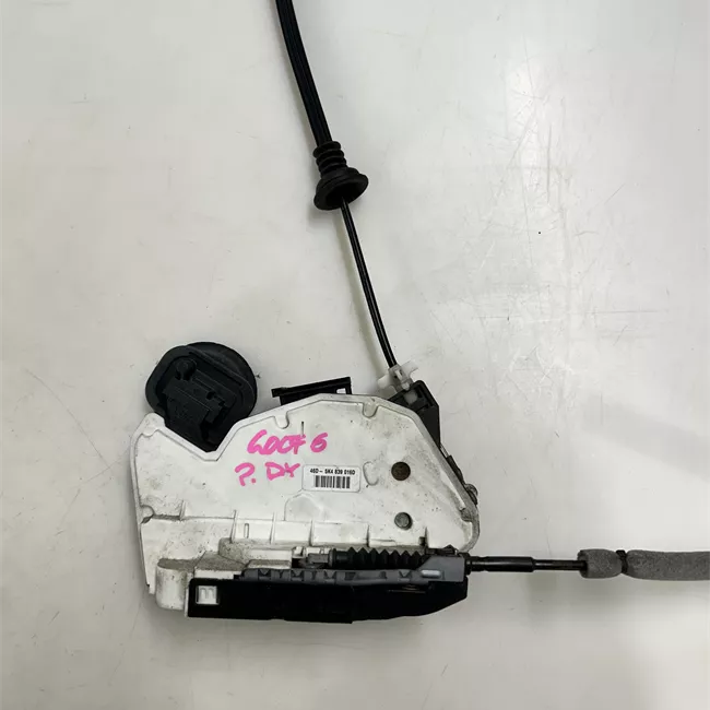 Serratura porta posteriore destra