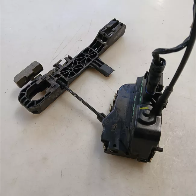 Serratura porta posteriore destra