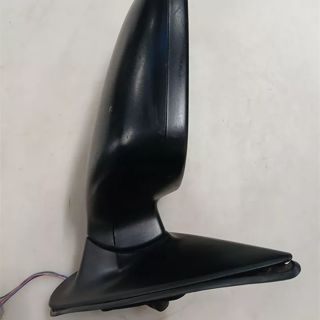 Retrovisore esterno regolazione elettrica destro con comando a distanza