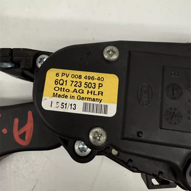 Pedale acceleratore atm