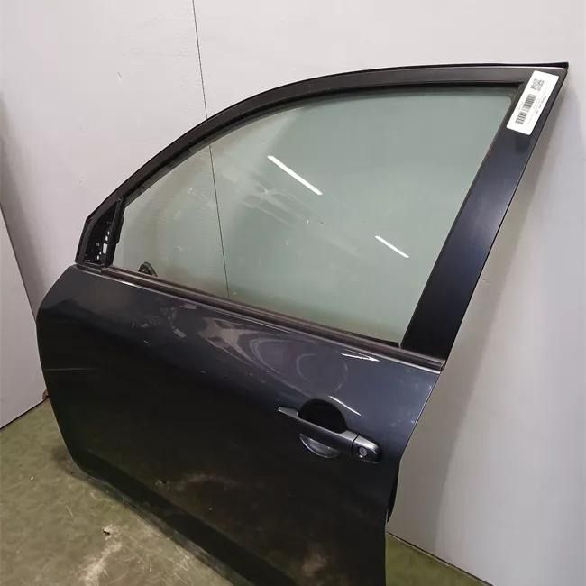 Porta anteriore sinistra