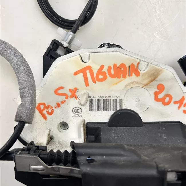 Serratura porta posteriore sinistra