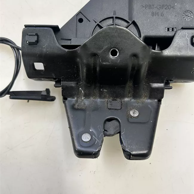 Serratura portello posteriore