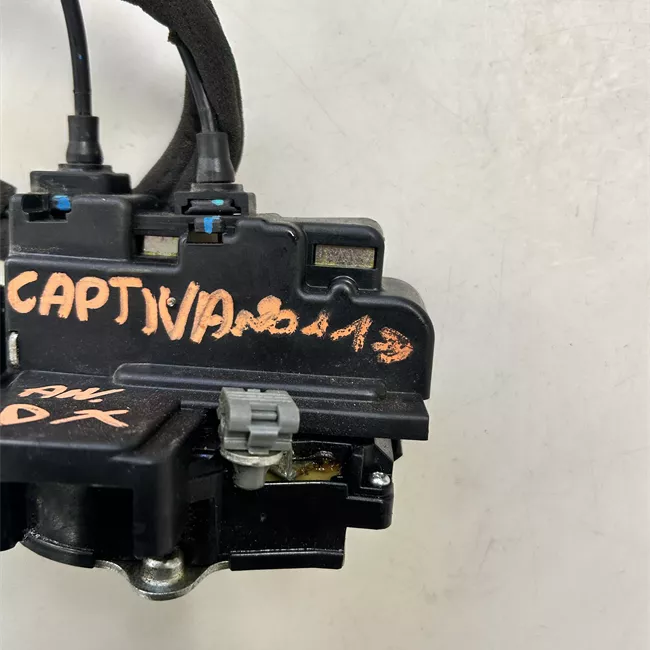 Serratura porta anteriore destra